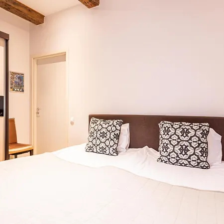 Yoga Apartamento *