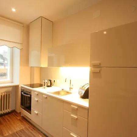 Yoga 아파트호텔 탈린